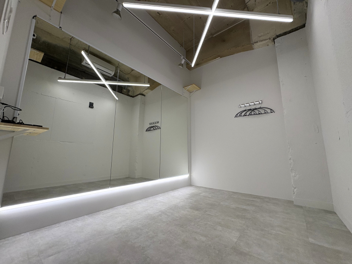 Est | BUZZ仙台大町 | 格安レンタルスタジオ