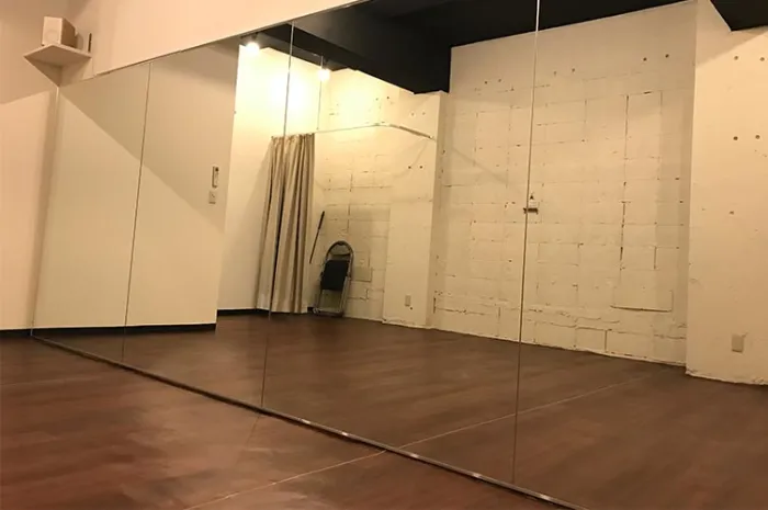 4スタジオ